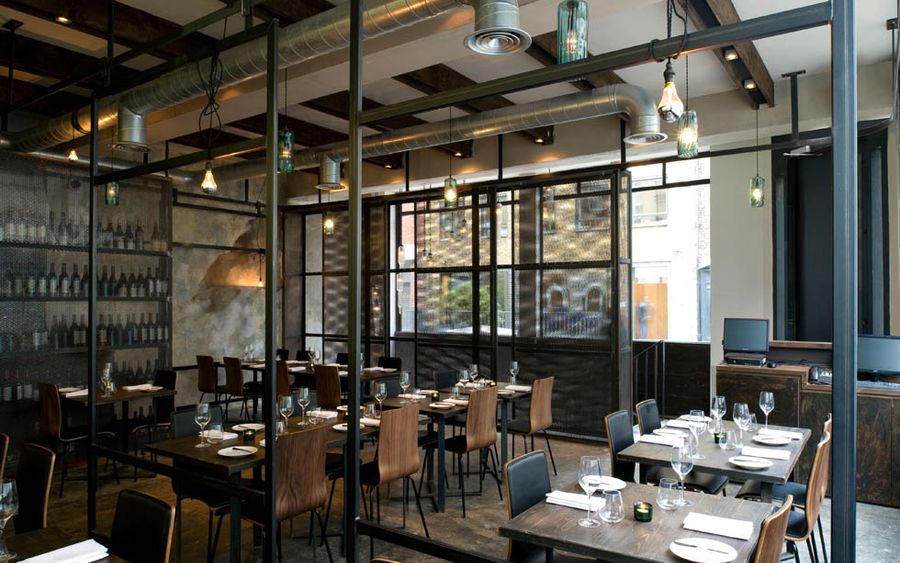Bar & restaurant