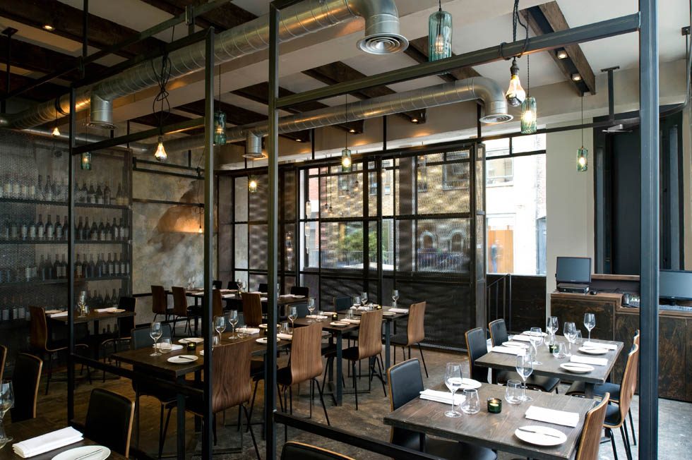 Bar & restaurant